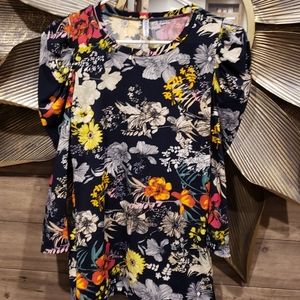 Piphany, Whitney, puffed sleeve top, Size XS